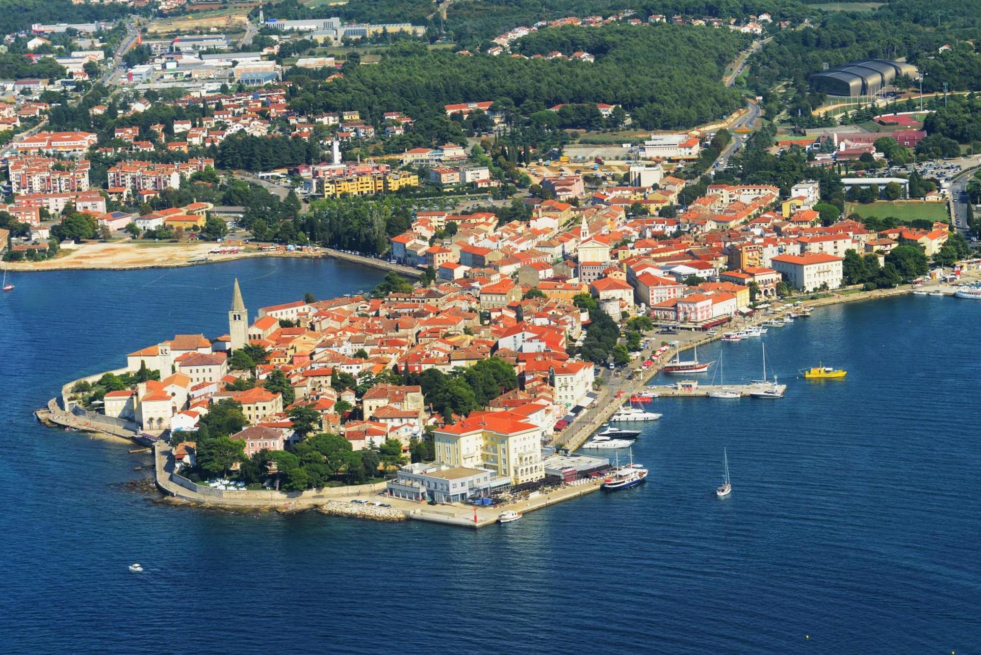 Apartment Markovski Porec Bagian luar foto