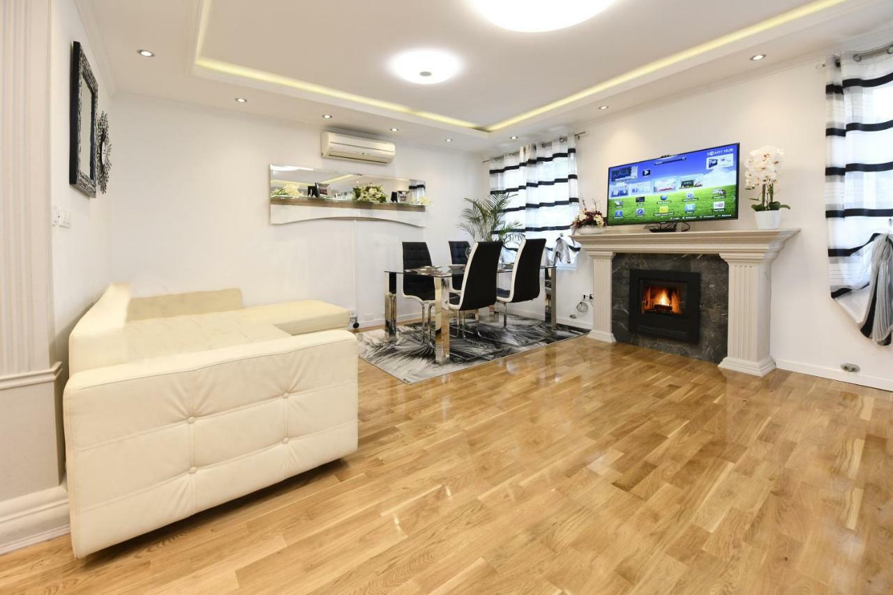 Apartment Markovski Porec Bagian luar foto